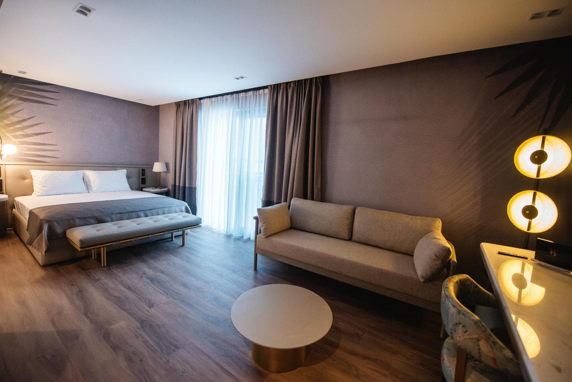 Belinda Hotel Mamaia Adults Only Buitenkant foto