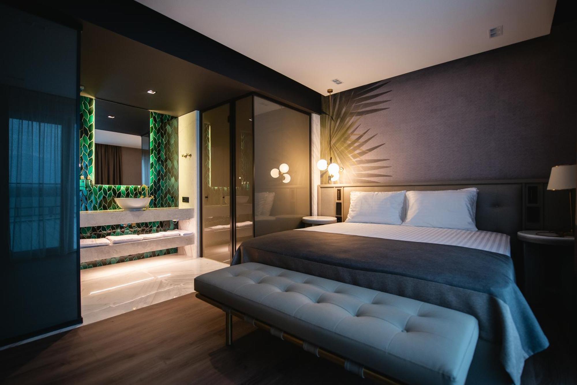 Belinda Hotel Mamaia Adults Only Buitenkant foto