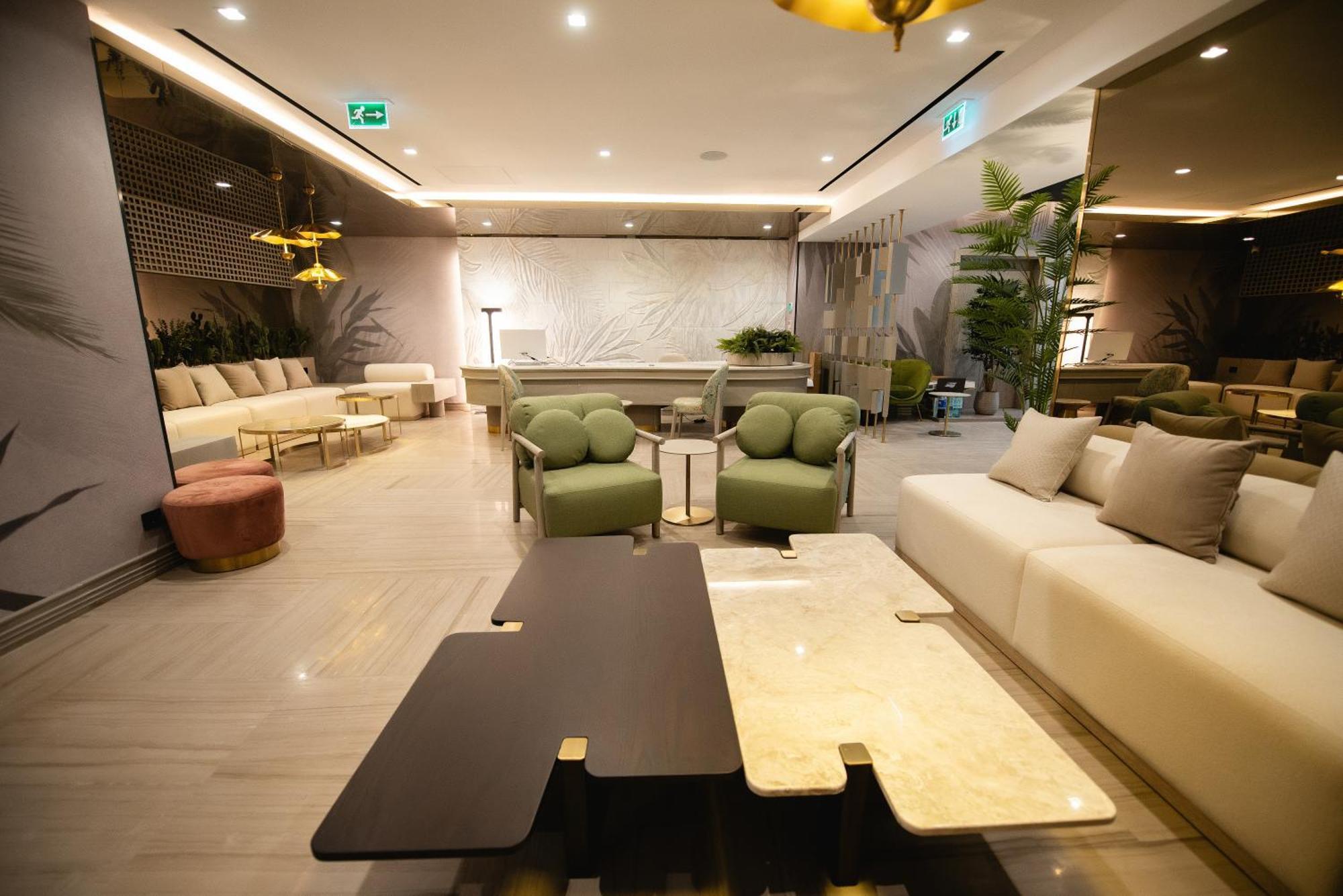 Belinda Hotel Mamaia Adults Only Buitenkant foto
