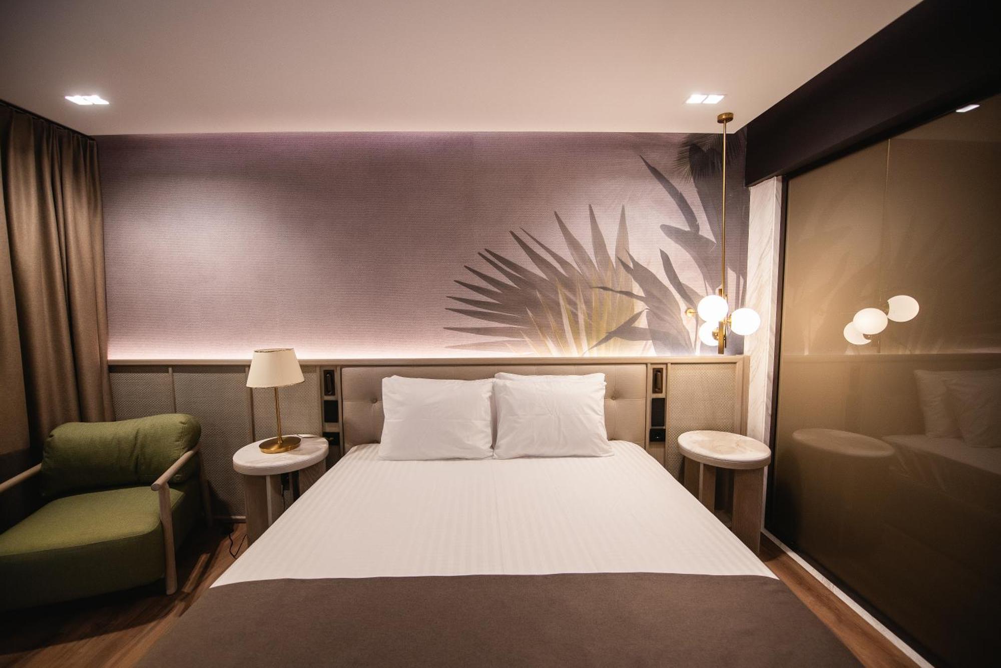 Belinda Hotel Mamaia Adults Only Buitenkant foto